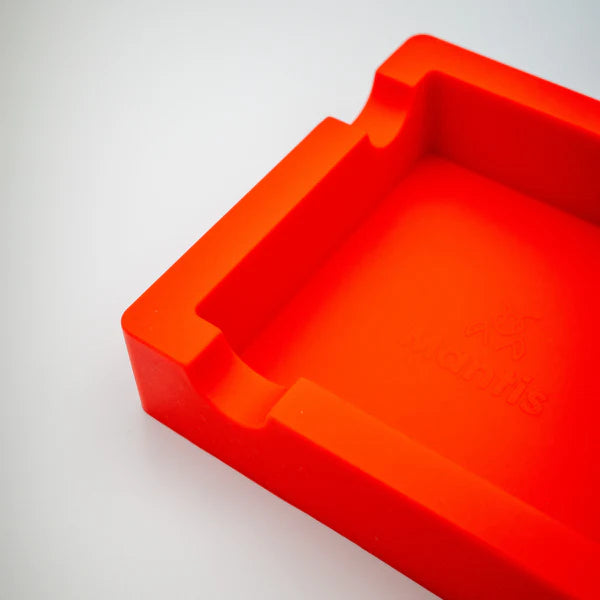 Flex Silicone Ashtray - Mantis Red
